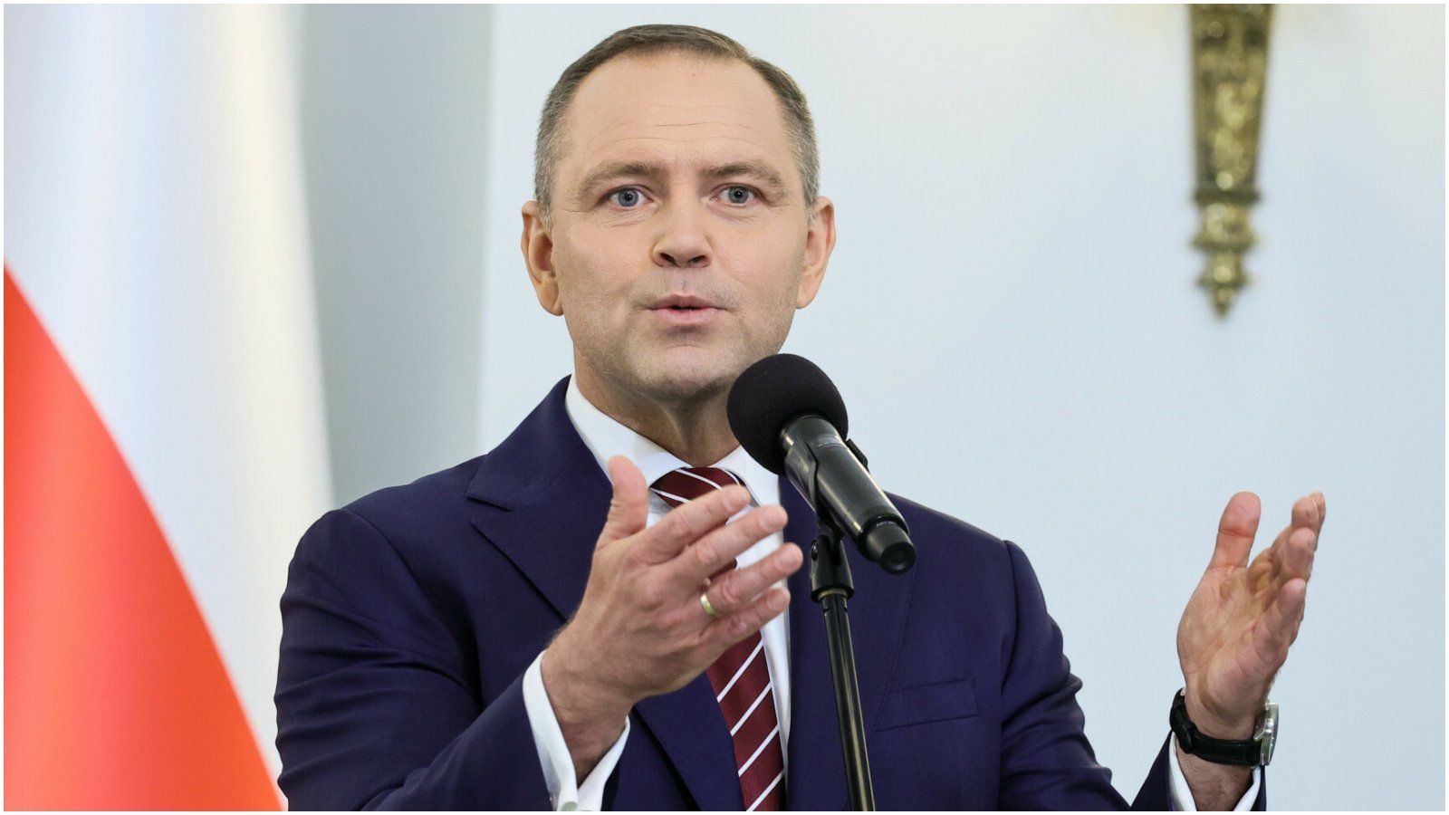 Prezydent podpisał ustawę zaostrzającą kary za drift i jazdę na jednym kole – prawo jazdy można stracić nawet na 5 lat