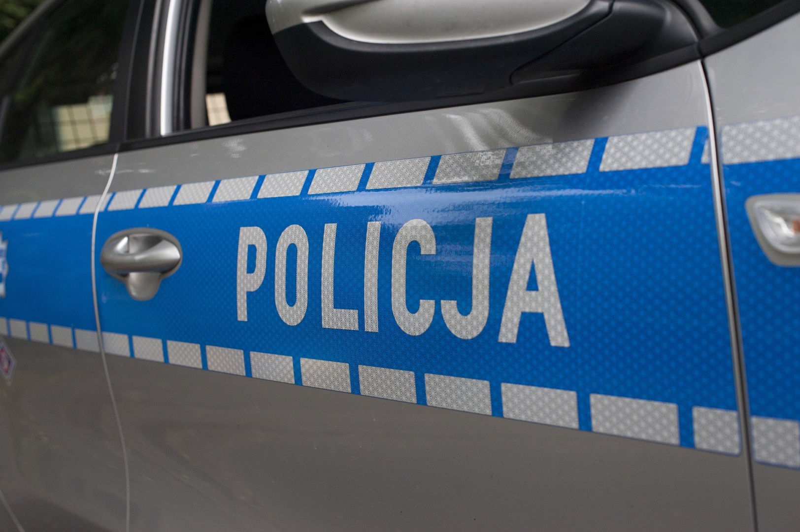 Zarzuty dla 28-latki po wypadku na DK74 w Wójcinie, w którym zginęło dwoje dzieci